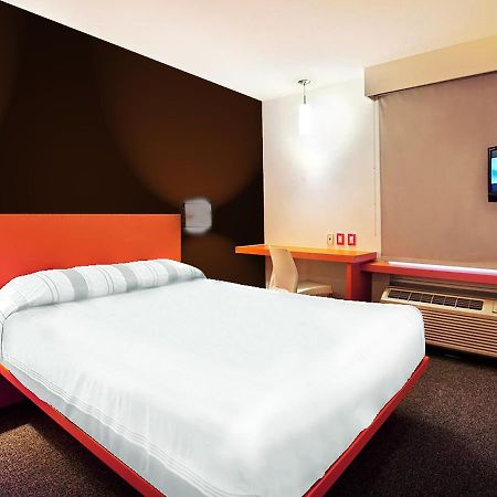 Hotel Tecnologico Norte チワワ エクステリア 写真