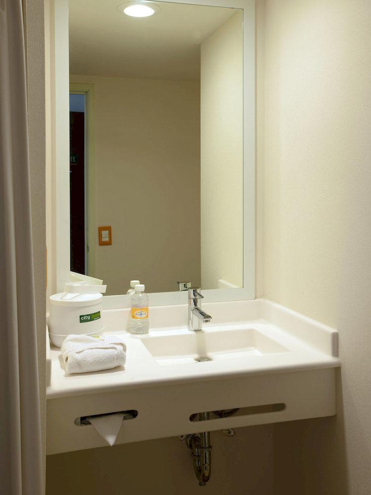 Hotel Tecnologico Norte チワワ エクステリア 写真