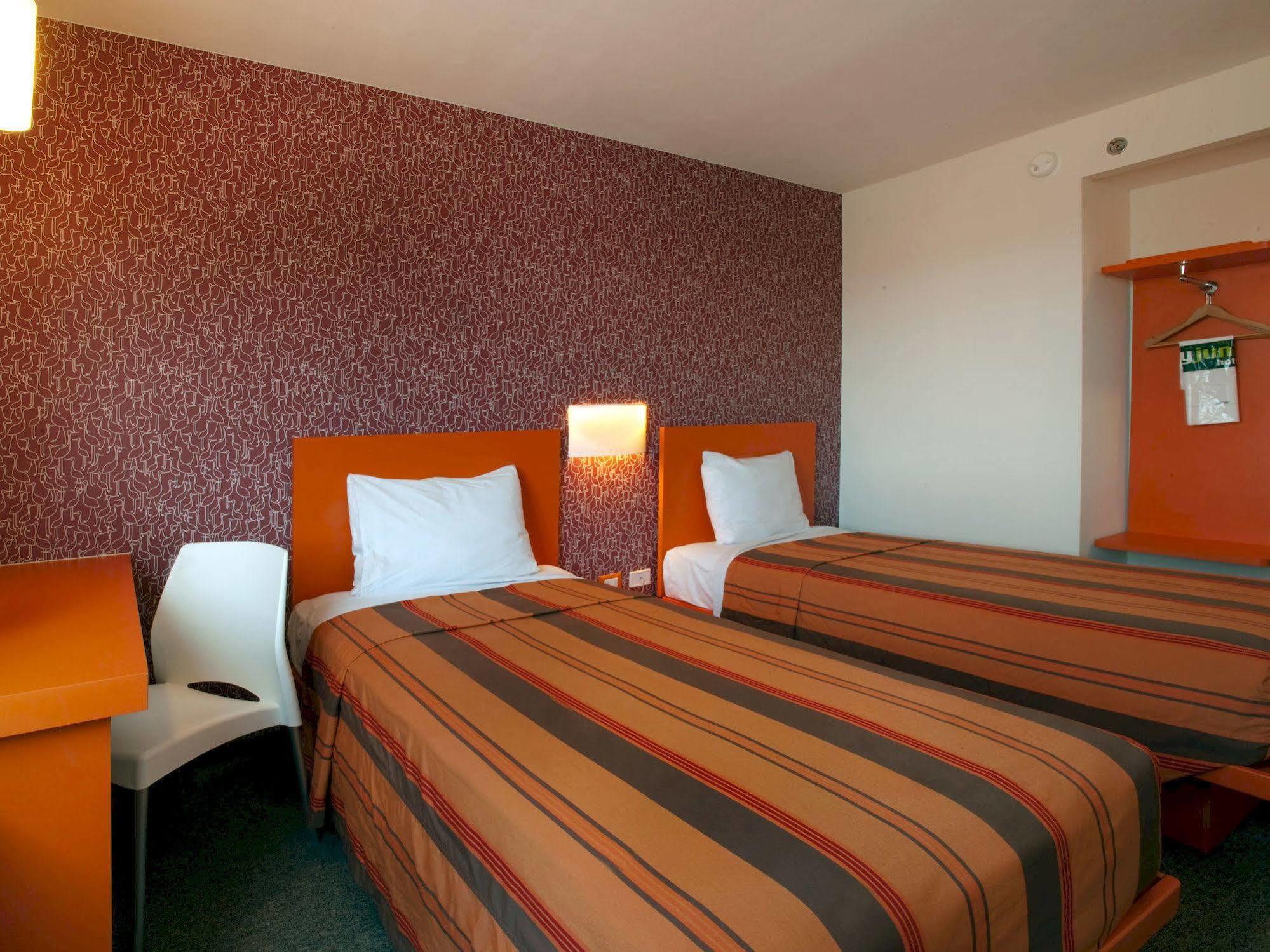 Hotel Tecnologico Norte チワワ エクステリア 写真