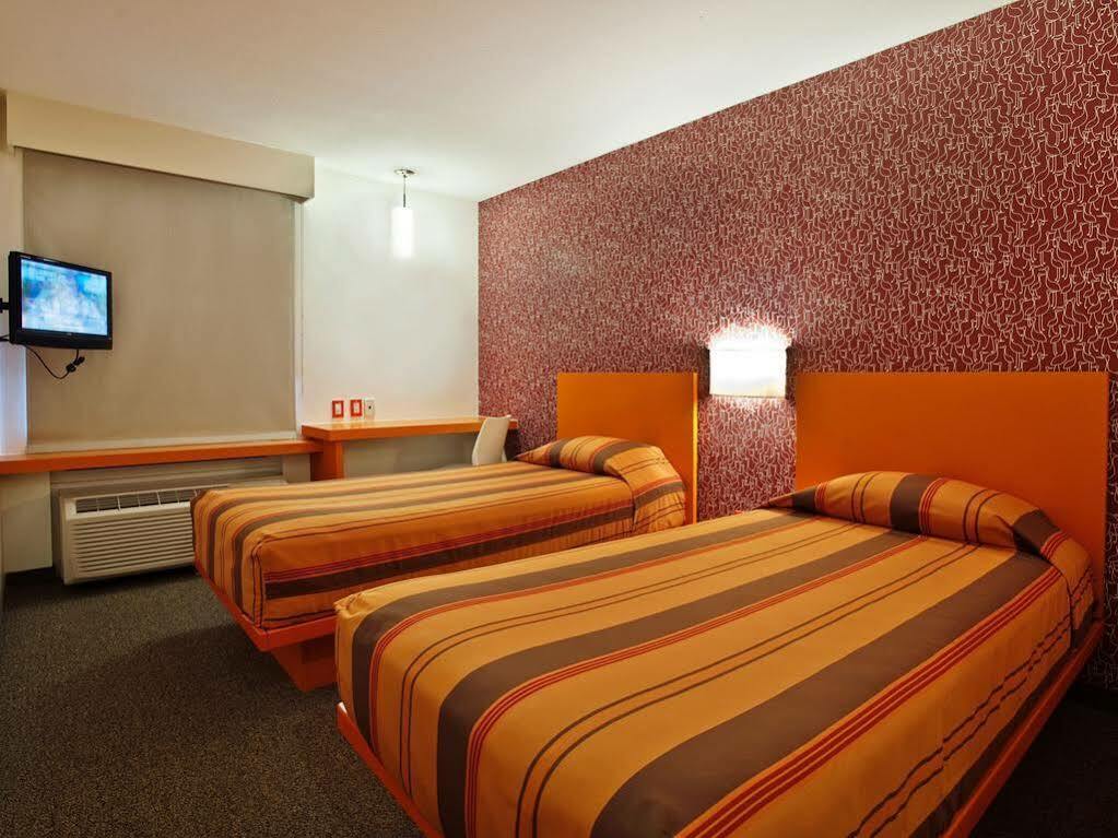 Hotel Tecnologico Norte チワワ エクステリア 写真